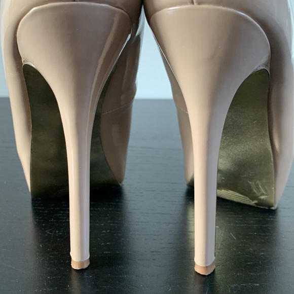 STEVE MADDEN nude platform high heels - Picture 6 of 10